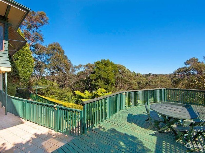 7 Tobruk Avenue, St Ives NSW 2075