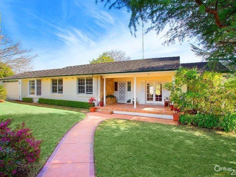 14 Garrick Road, St Ives NSW 2075