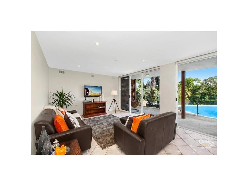 15 Paul Avenue, St Ives NSW 2075