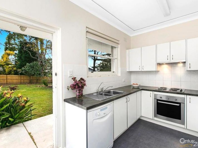 25  Ayres Road, St Ives NSW 2075