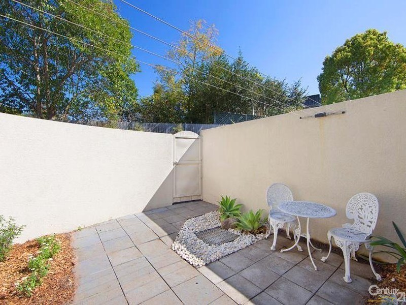 3/2 Lynbara Avenue, St Ives NSW 2075