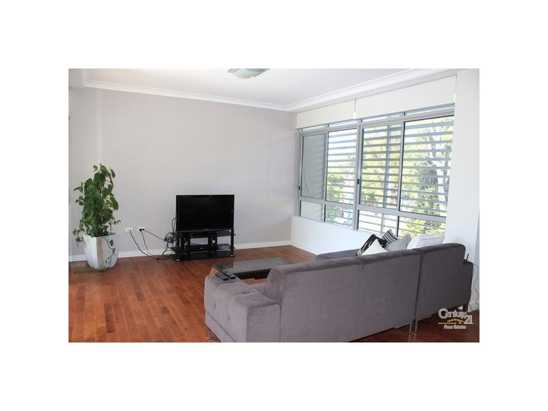 304/1-3 Sturt Place, St Ives NSW 2075