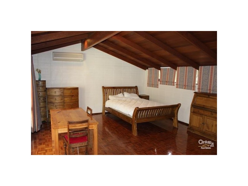 21 Yarrabung Road, St Ives NSW 2075