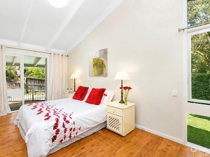 34 Gould Ave, St Ives NSW 2075
