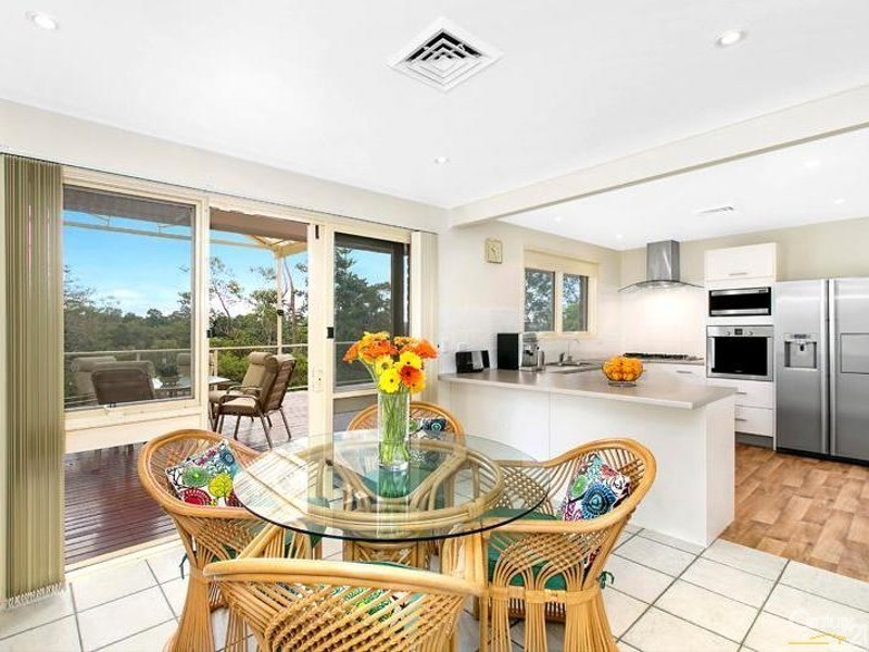 42 Eastern Arterial, St Ives NSW 2075