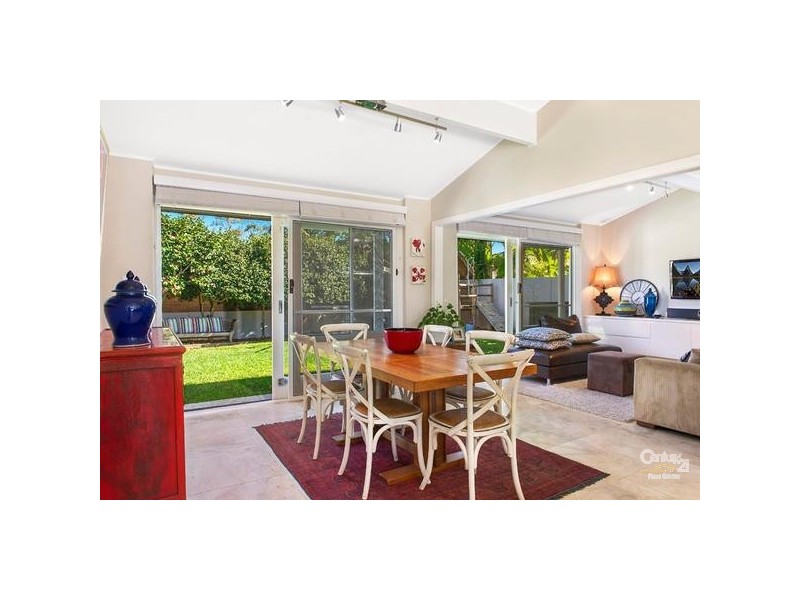 35 Waterhouse Avenue, St Ives NSW 2075