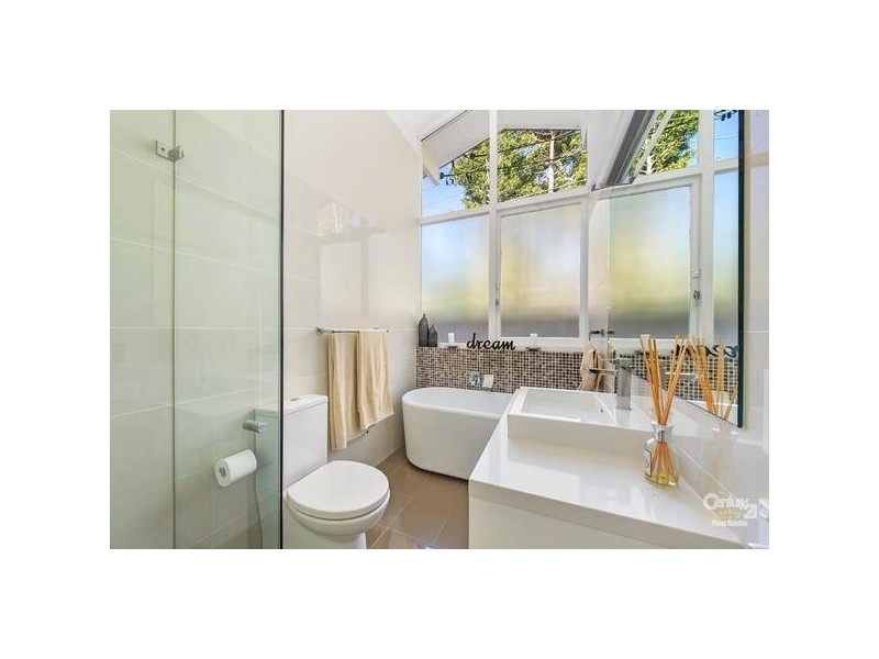 35 Waterhouse Avenue, St Ives NSW 2075