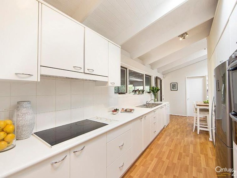 3 Staddon Close, St Ives NSW 2075