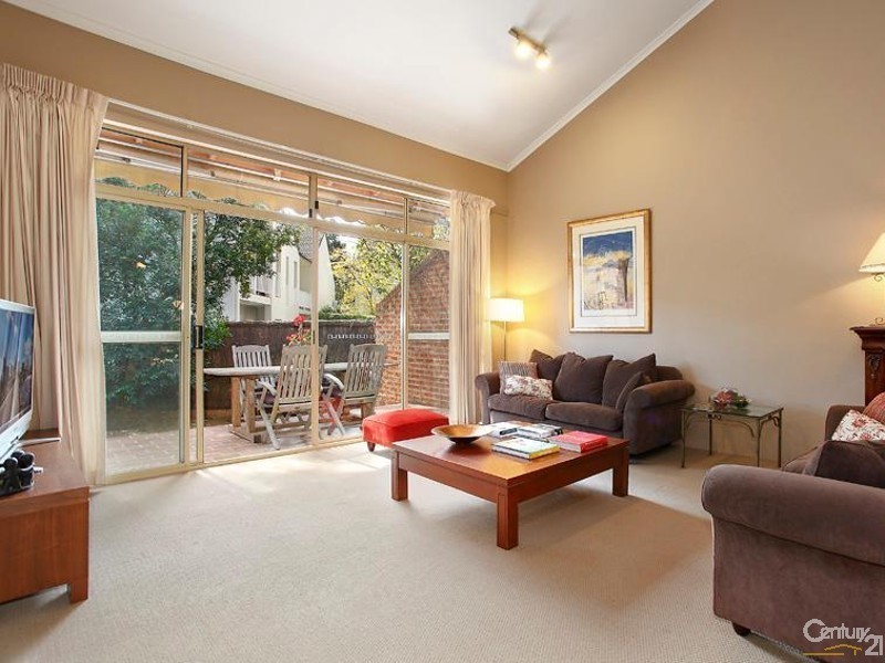 2/2 Stanley Street, St Ives NSW 2075