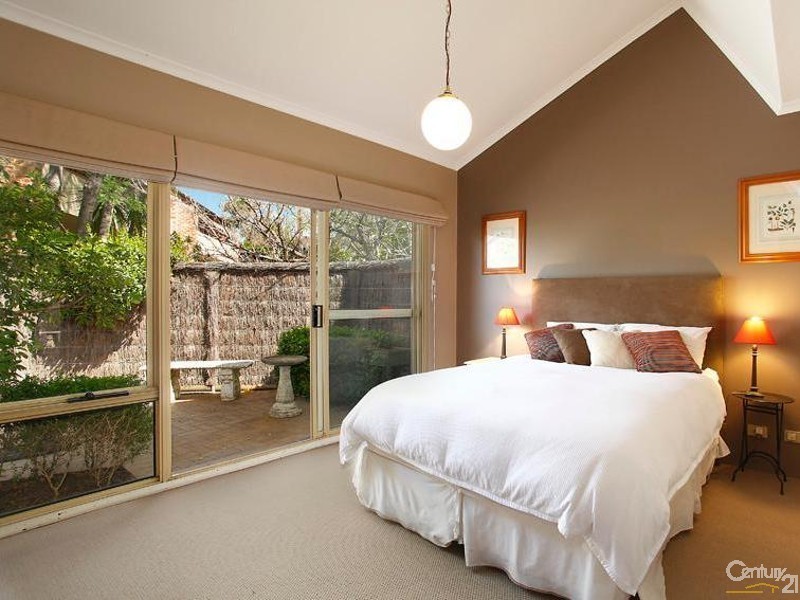 2/2 Stanley Street, St Ives NSW 2075