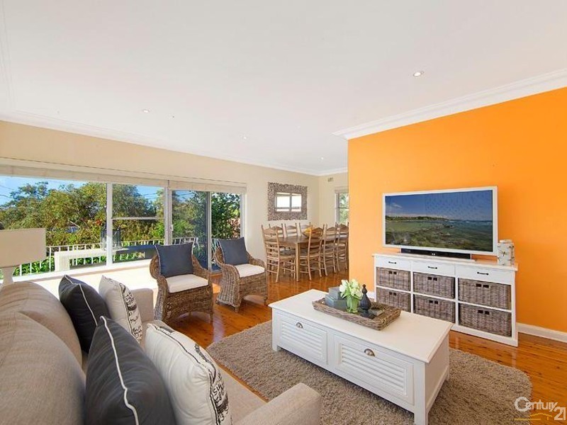 26 Hunter Avenue, St Ives NSW 2075