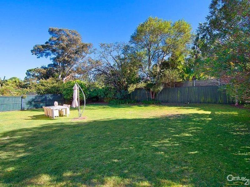 26 Hunter Avenue, St Ives NSW 2075