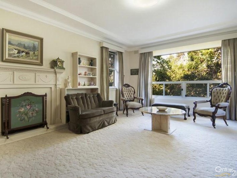 102 Merrivale Lane, Turramurra NSW 2074