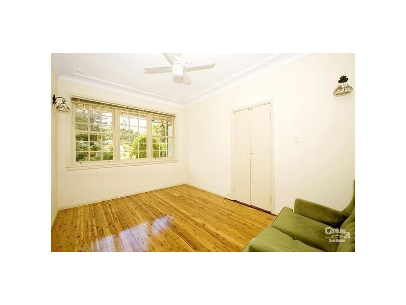 22 Mungarra Avenue, St Ives NSW 2075