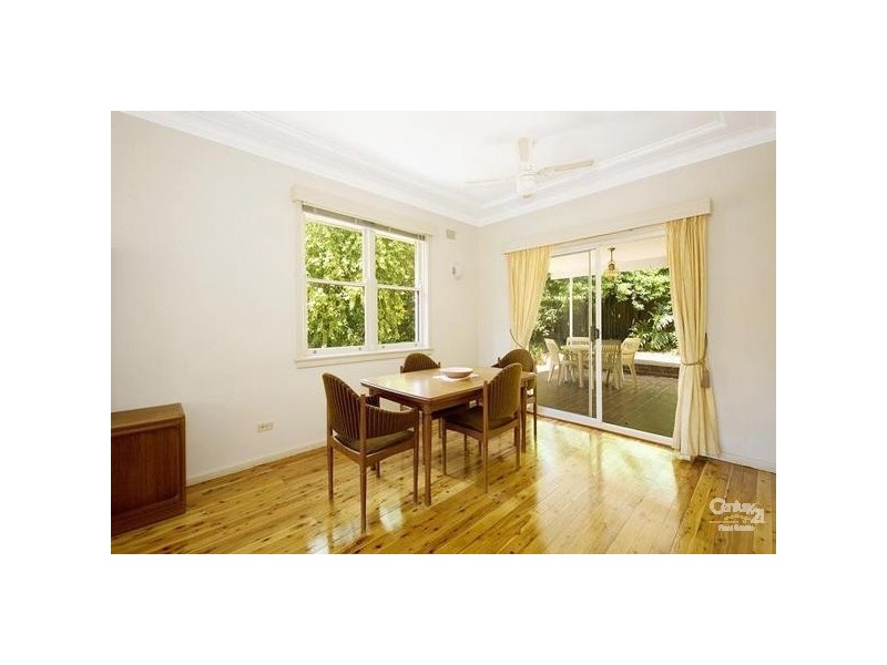 22 Mungarra Avenue, St Ives NSW 2075