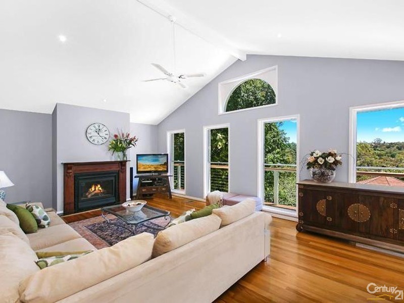 21 Brallas Ave, St Ives NSW 2075