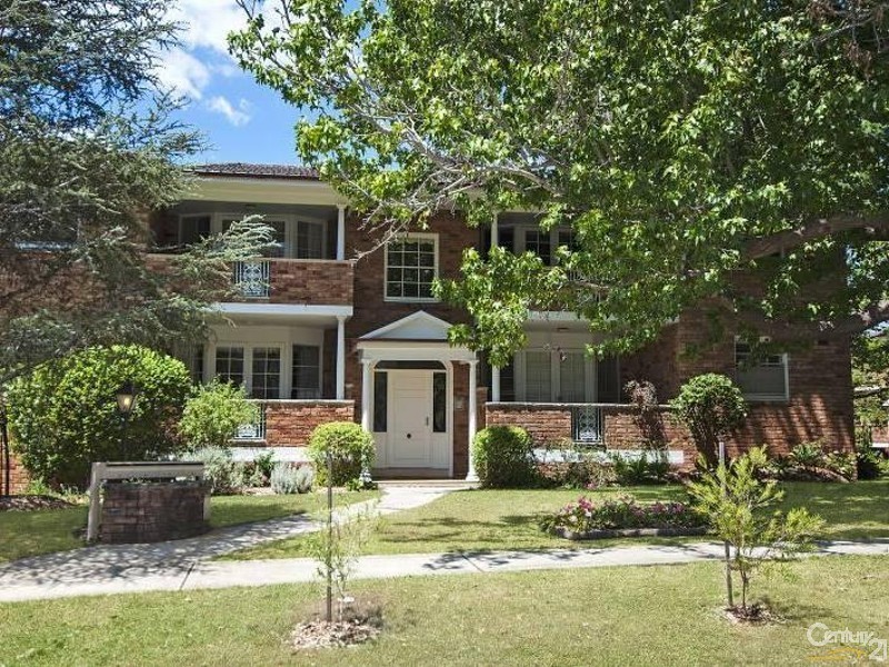 4/2 Cherry Street, Turramurra NSW 2074