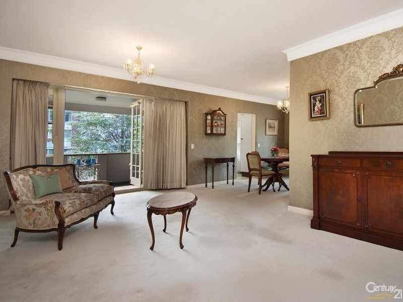 4/2 Cherry Street, Turramurra NSW 2074