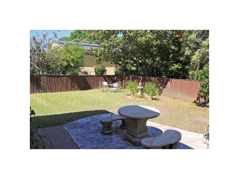 20 Warrabina Avenue, St Ives NSW 2075