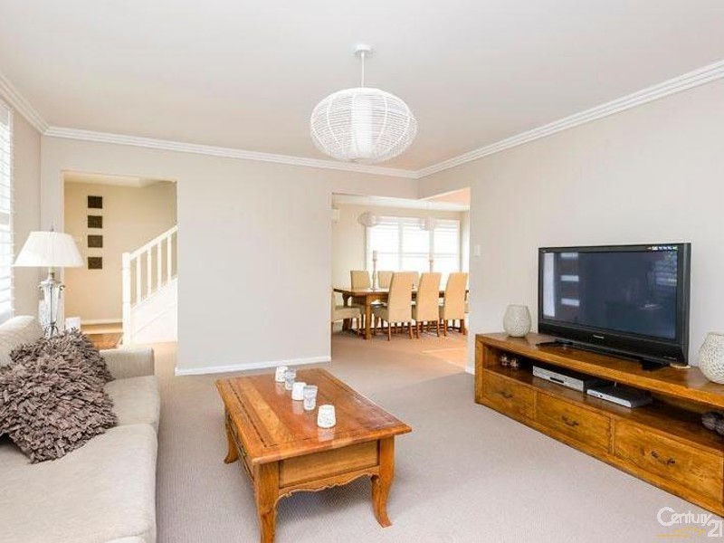 8 Retimo Close, St Ives NSW 2075