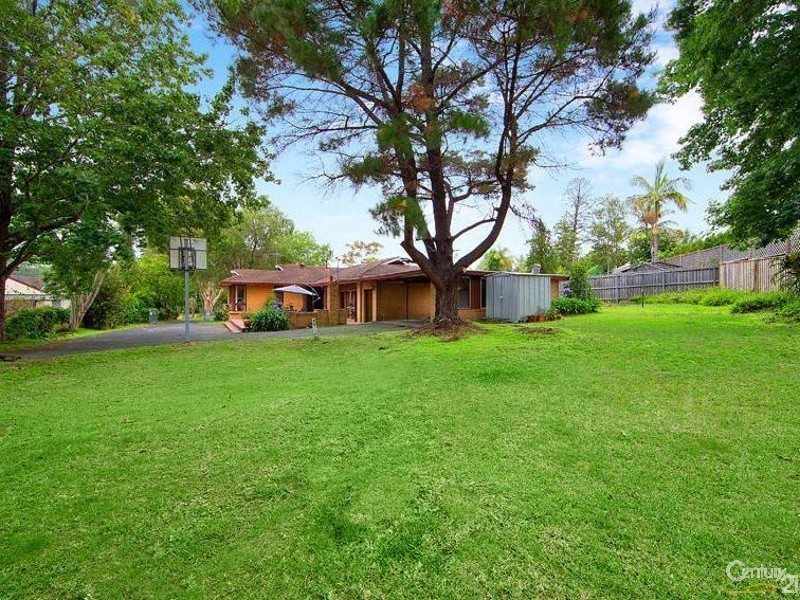 10 Darling Street, St Ives NSW 2075