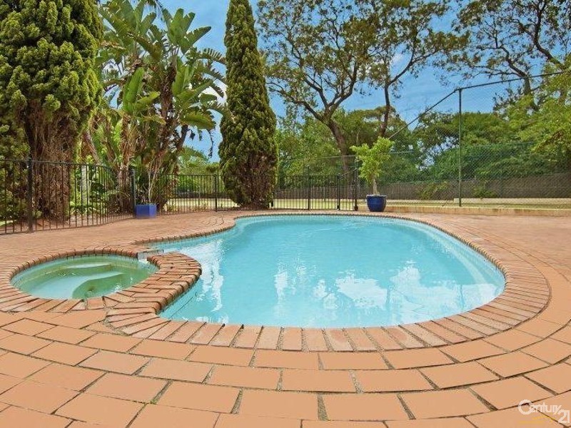 36 Killeaton Street, St Ives NSW 2075