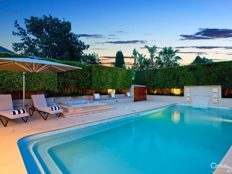 68 Douglas Street, St Ives NSW 2075