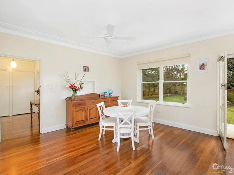 25 Ayres Road, St Ives NSW 2075