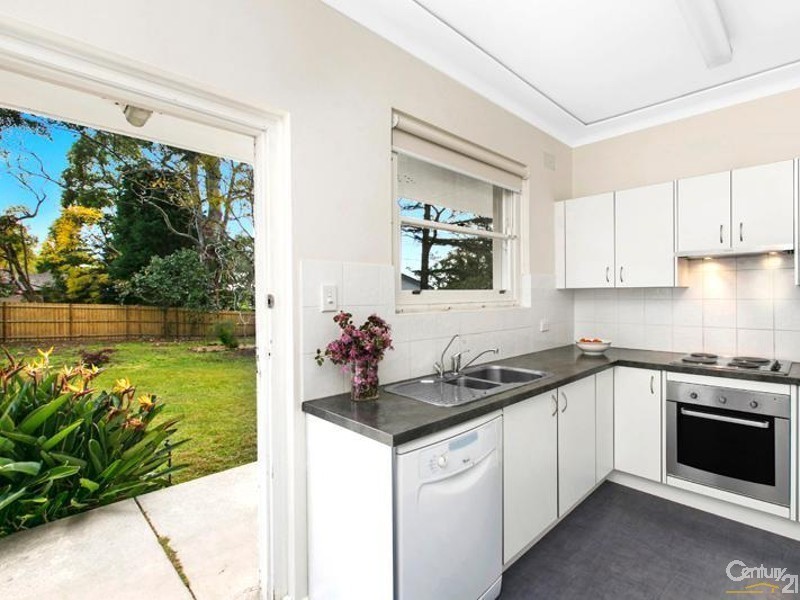 25 Ayres Road, St Ives NSW 2075