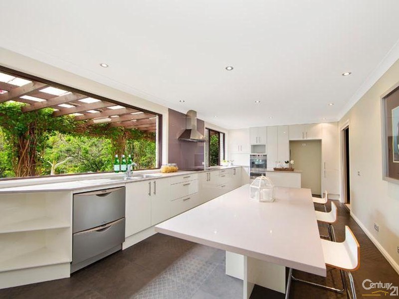 6 Newlyn Close, St Ives NSW 2075