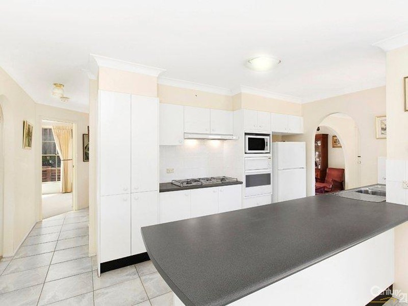 9A Shinfield Avenue, St Ives NSW 2075