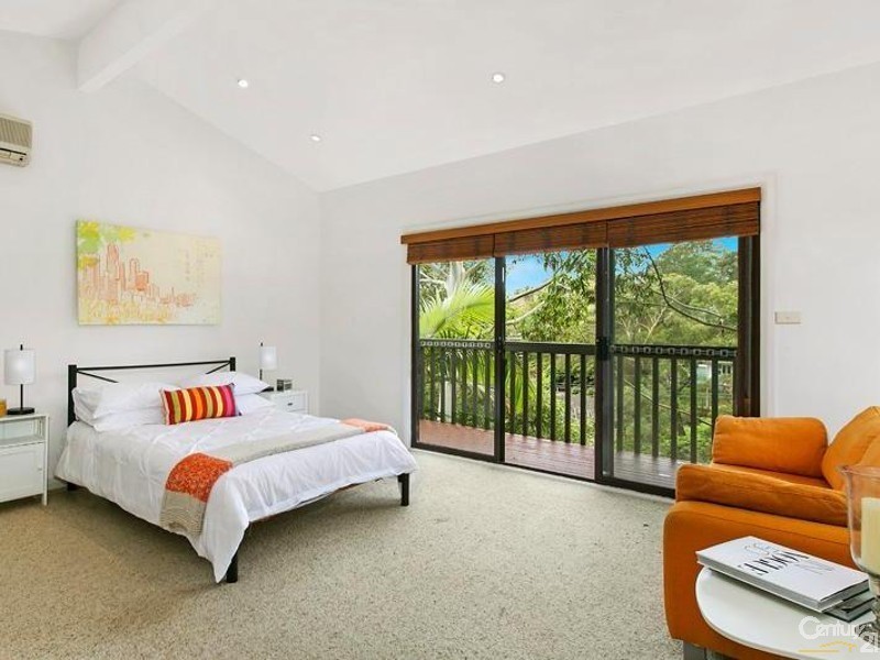 6 Gould Ave, St Ives NSW 2075