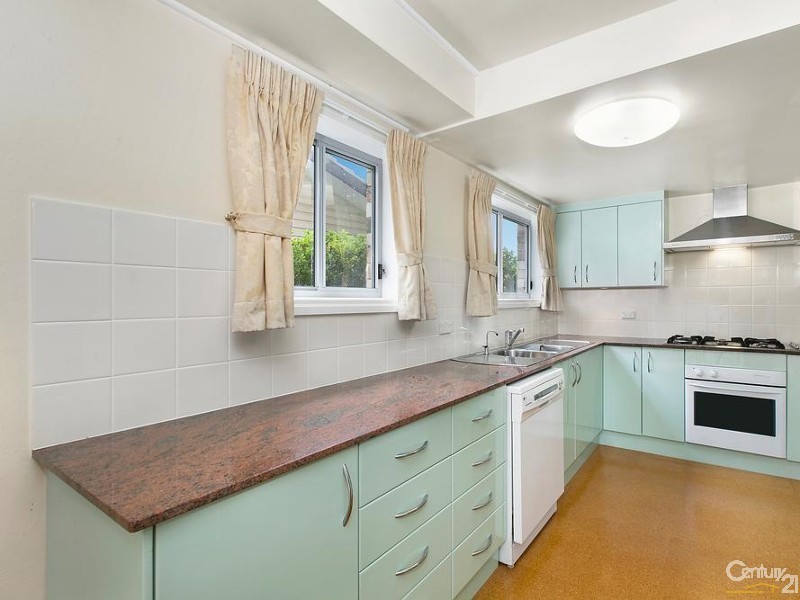 6 Goulburn Street, St Ives NSW 2075