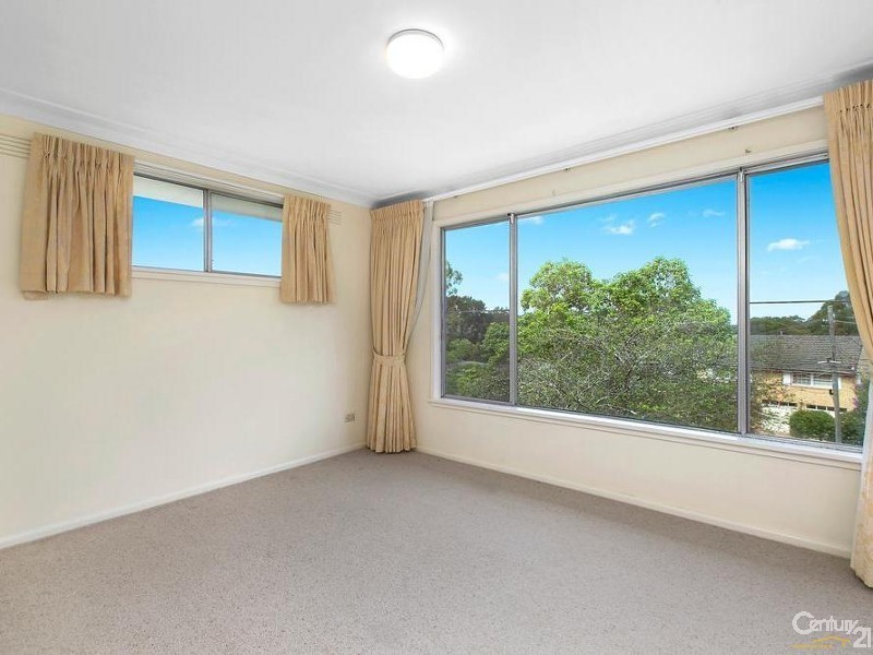 6 Goulburn Street, St Ives NSW 2075