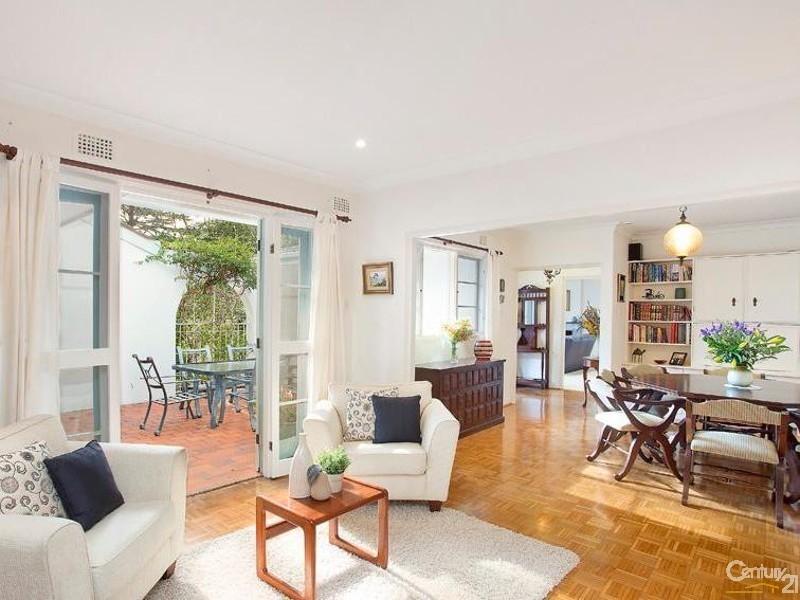 12 Newhaven Place, St Ives NSW 2075