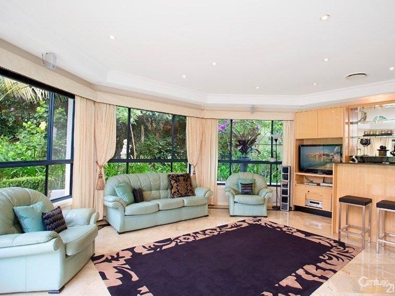 62 Ayres Road, St Ives NSW 2075