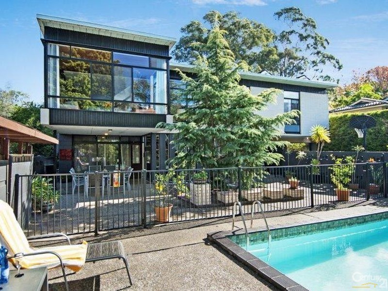 71 Burraneer Avenue, St Ives NSW 2075