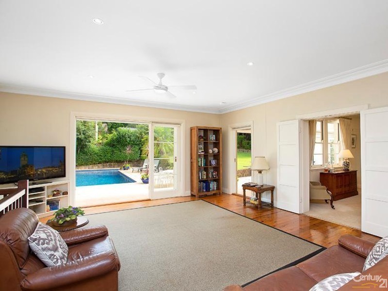 17 Knowlman Avenue, Pymble NSW 2073