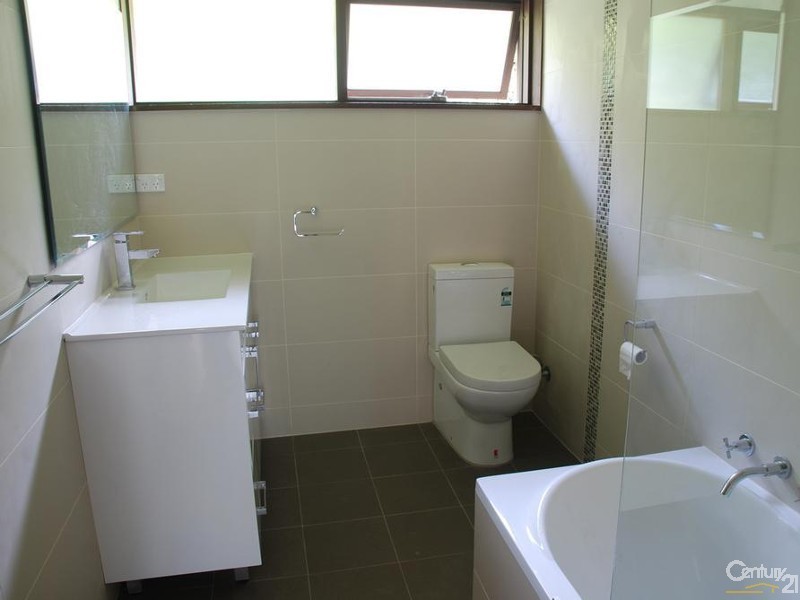 2 Gould Avenue, St Ives NSW 2075