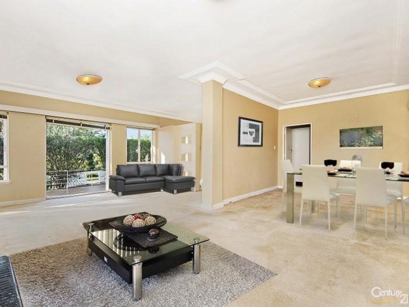 16 Carbeen Avenue, St Ives NSW 2075