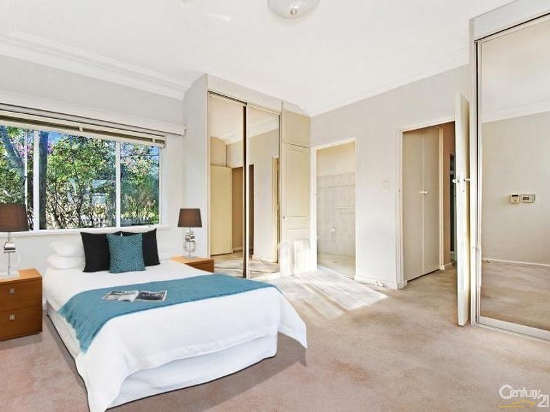 16 Carbeen Avenue, St Ives NSW 2075