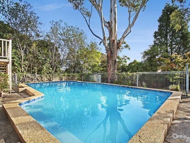 16 Carbeen Avenue, St Ives NSW 2075