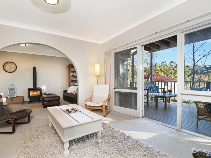 6 Lee Place, St Ives NSW 2075