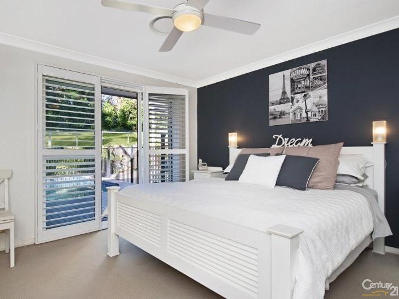 6 Lee Place, St Ives NSW 2075