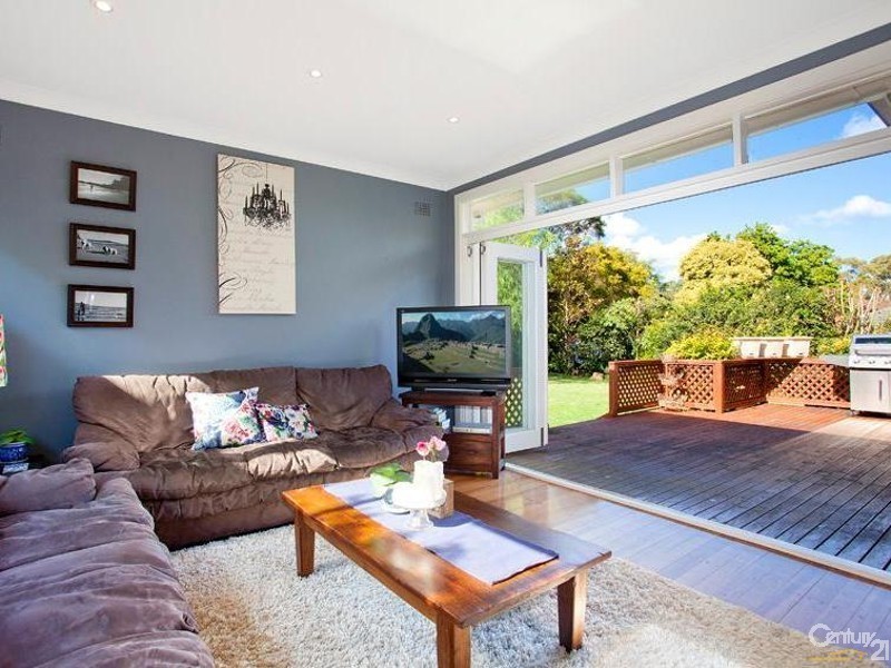 6 Tobruk Avenue, St Ives NSW 2075