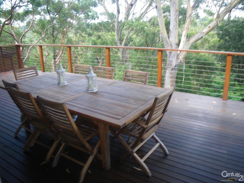 33 Bowen Avenue, South Turramurra NSW 2074