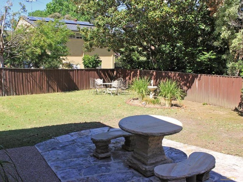 20 Warrabina Avenue, St Ives NSW 2075