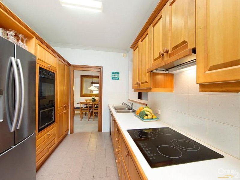 23 Hunter Avenue, St Ives NSW 2075