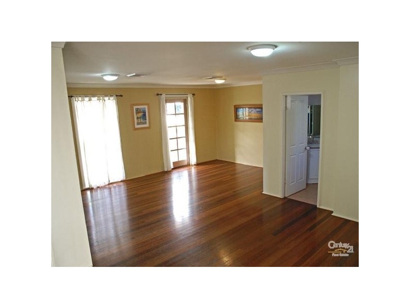 1/18 Warrabina Ave, St Ives NSW 2075