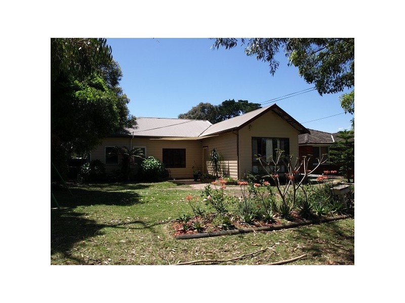 15 Cooper Street, Engadine NSW 2233